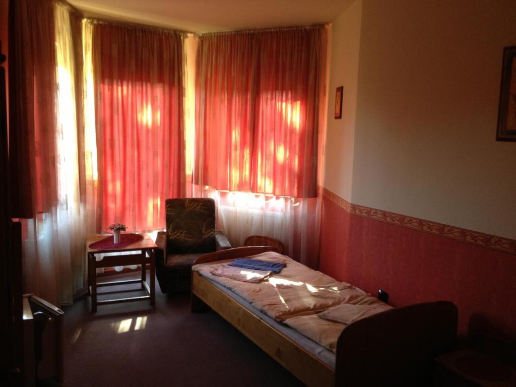 Bed and Breakfast Bocskai Panzio Ньиредьхаза Номер фото